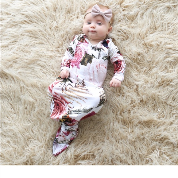 Posh Peanut Black Rose Knotted Gown: 0-3mos - Picture 8 of 8